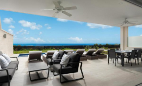 West Coast Luxury Seaview Villa w/Fairmont Beach Membership and Mega Pool